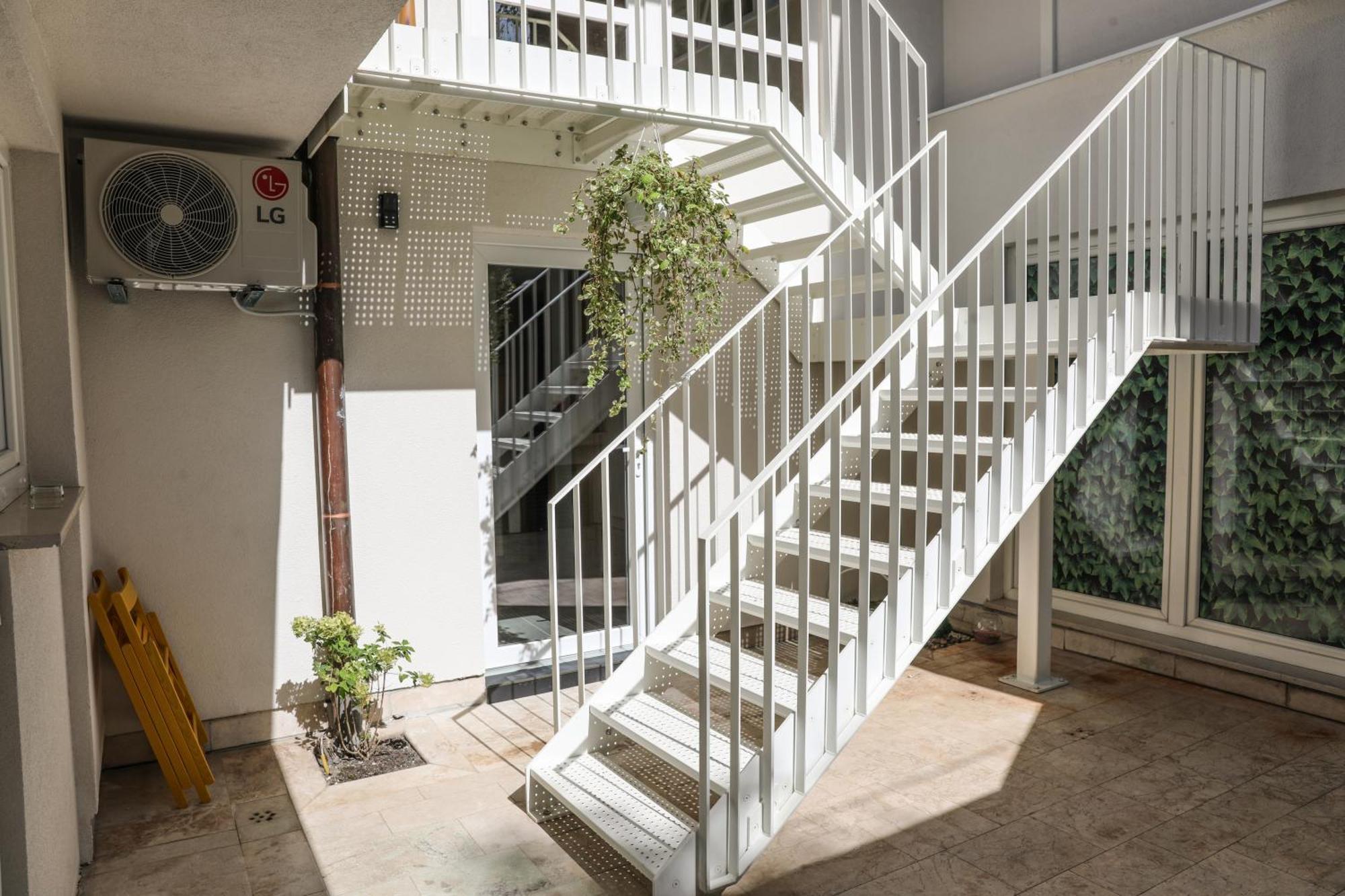 Studio Apartments Visit Point 塞拉耶佛 外观 照片