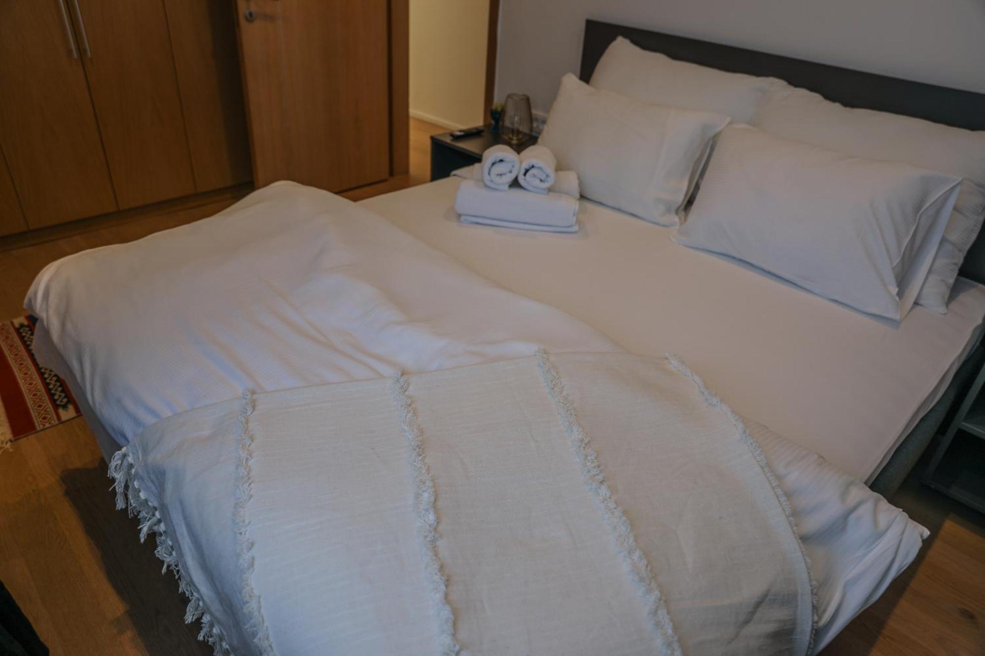 Studio Apartments Visit Point 塞拉耶佛 外观 照片