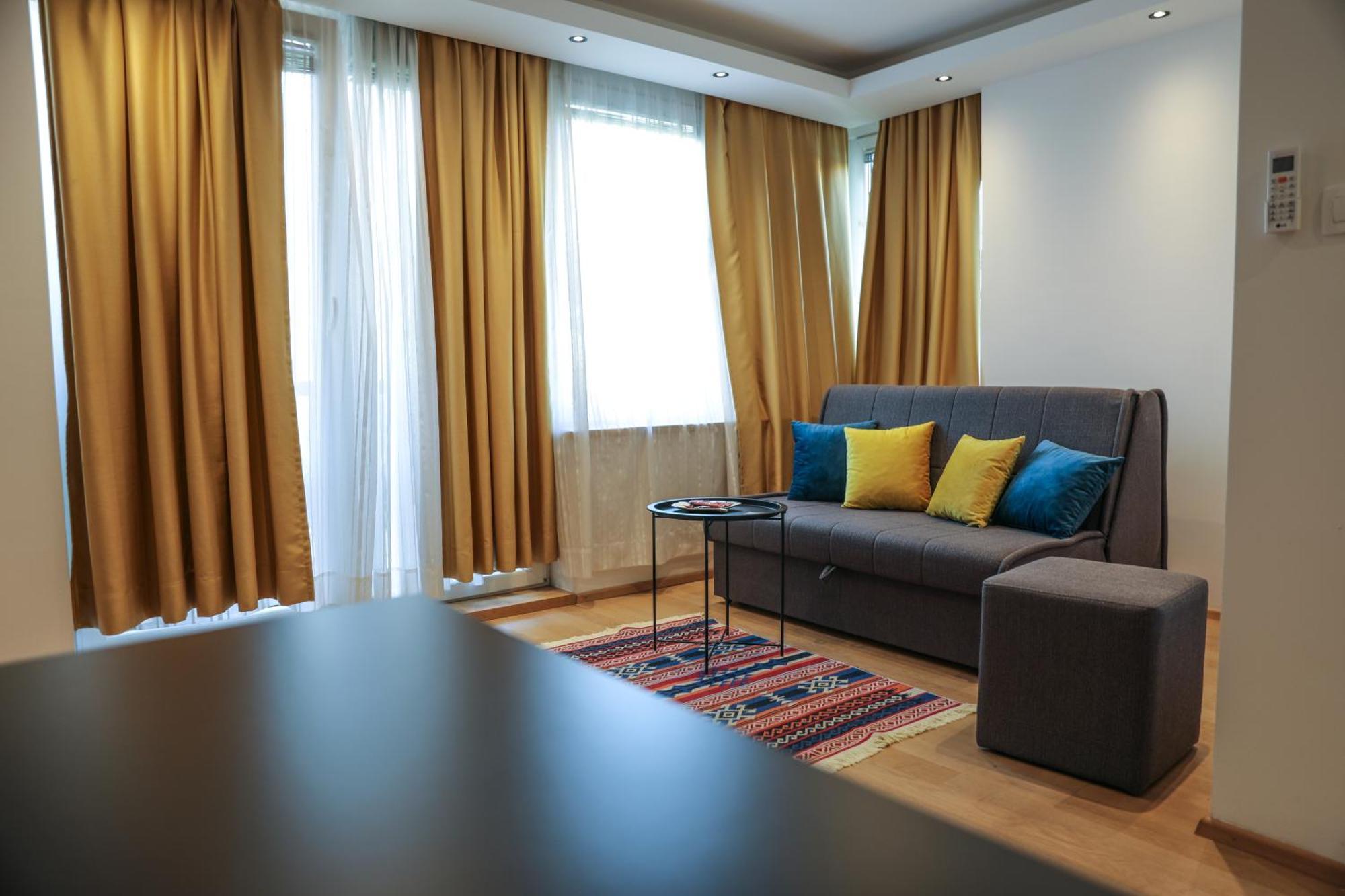 Studio Apartments Visit Point 塞拉耶佛 外观 照片