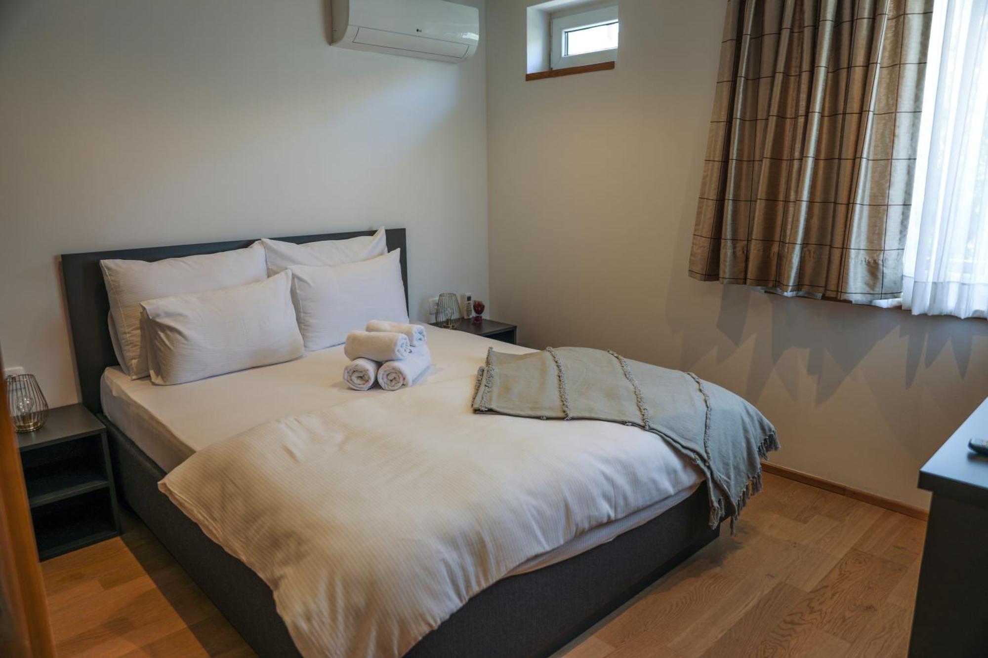 Studio Apartments Visit Point 塞拉耶佛 外观 照片